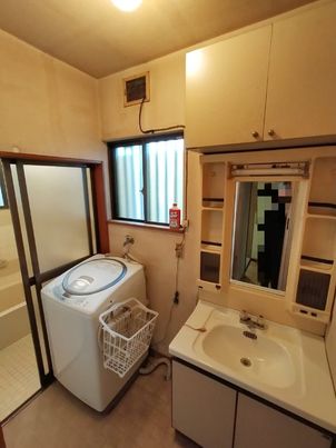 空き家の洗面改装前 | 愛知県・岐阜県・三重県で空き家管理・活用ならヤモタス
