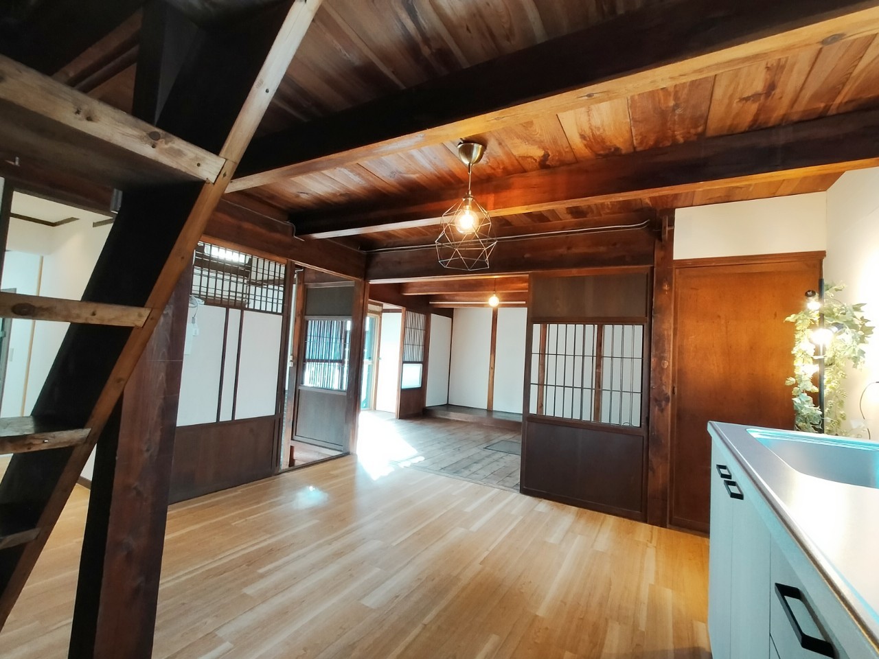 空き家の改装事例 キッチン | 愛知県・岐阜県・三重県で空き家管理活用ならヤモタス